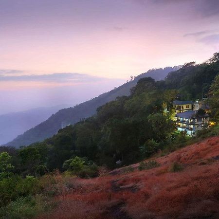 Eagle Mountain Munnar Bed & Breakfast Ngoại thất bức ảnh